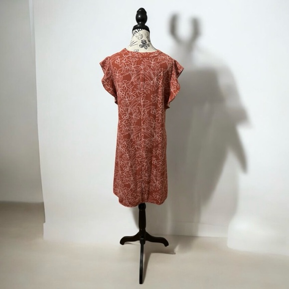 Halogen Ruffle Sleeve Shift Dress- Medium - Picture 4 of 8